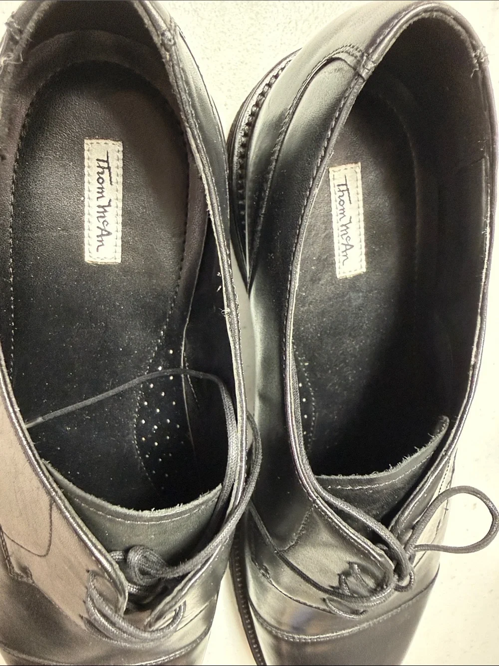 Thom McAn Men's Black Leather Cap-Toe Derbys